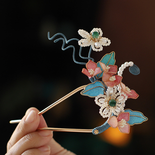 粉色掐丝花朵u型发簪田园风新中式发钗订婚旗袍马面裙头饰古典舞