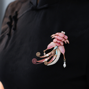 原创手工锦鲤可爱胸针配大衣精致高级感别针中式小鱼女款小众胸花
