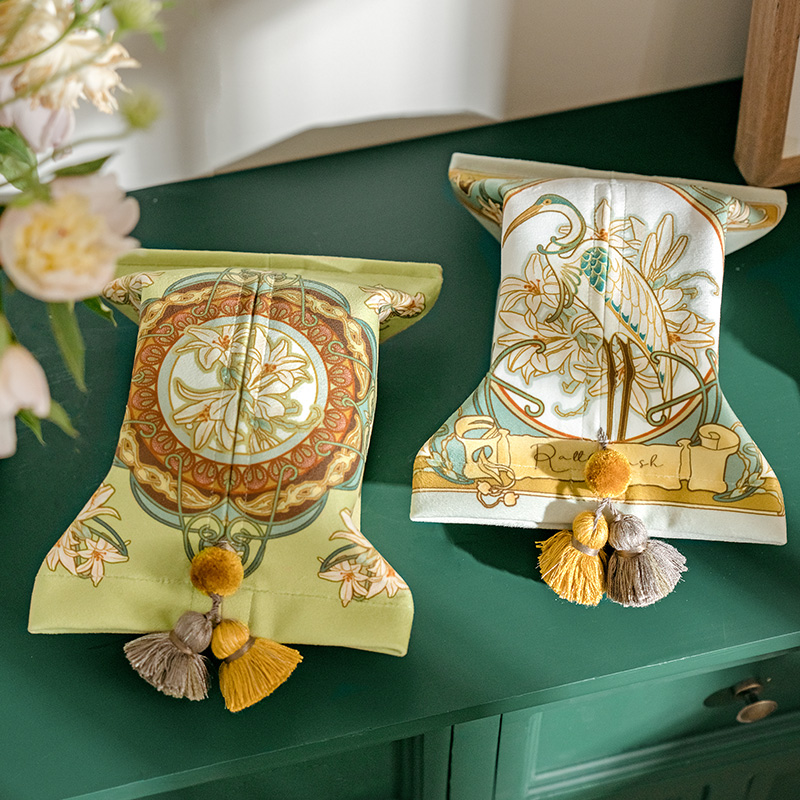 范居态度穆夏美式风车载纸巾盒