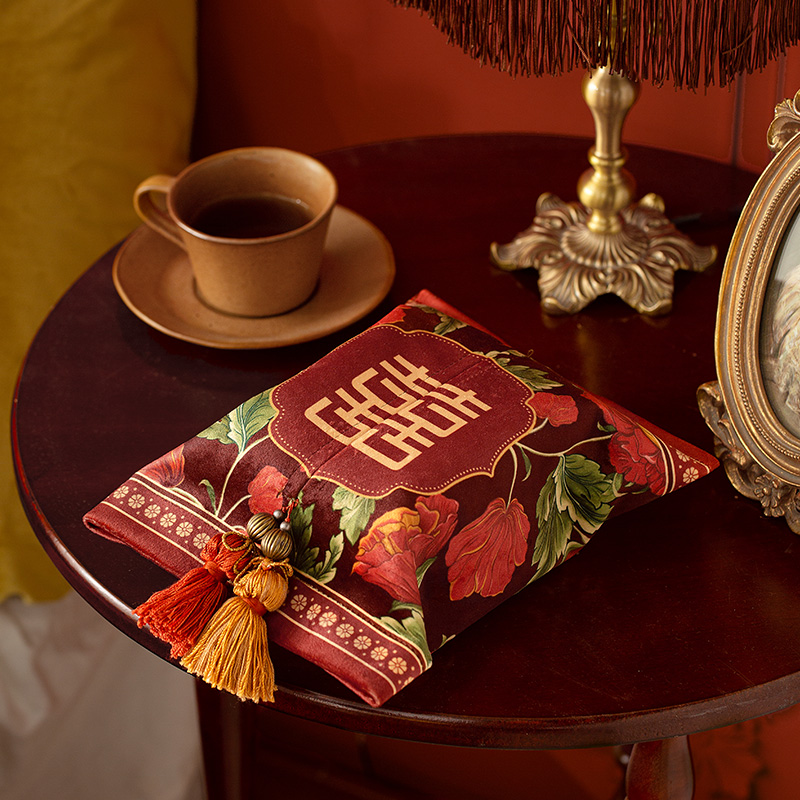 范居态度纸巾套喜庆玫瑰红色