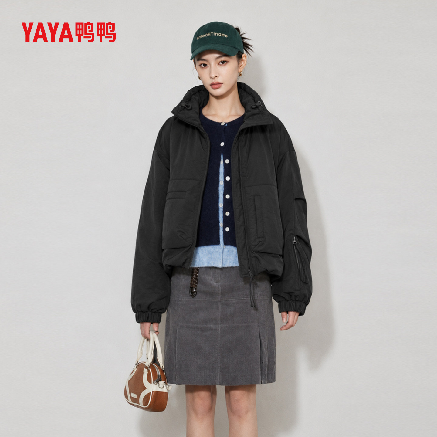 鸭鸭短款立领派克风羽绒服女