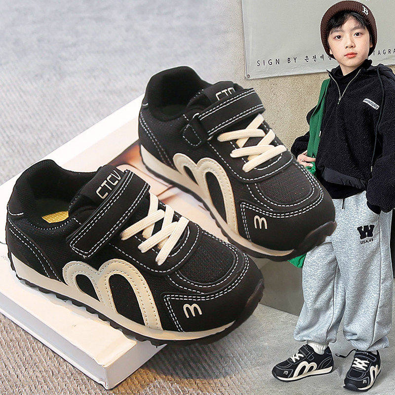 官网C&K儿童运动鞋软底防滑男童鞋2026新款春季黑色皮面德训板鞋