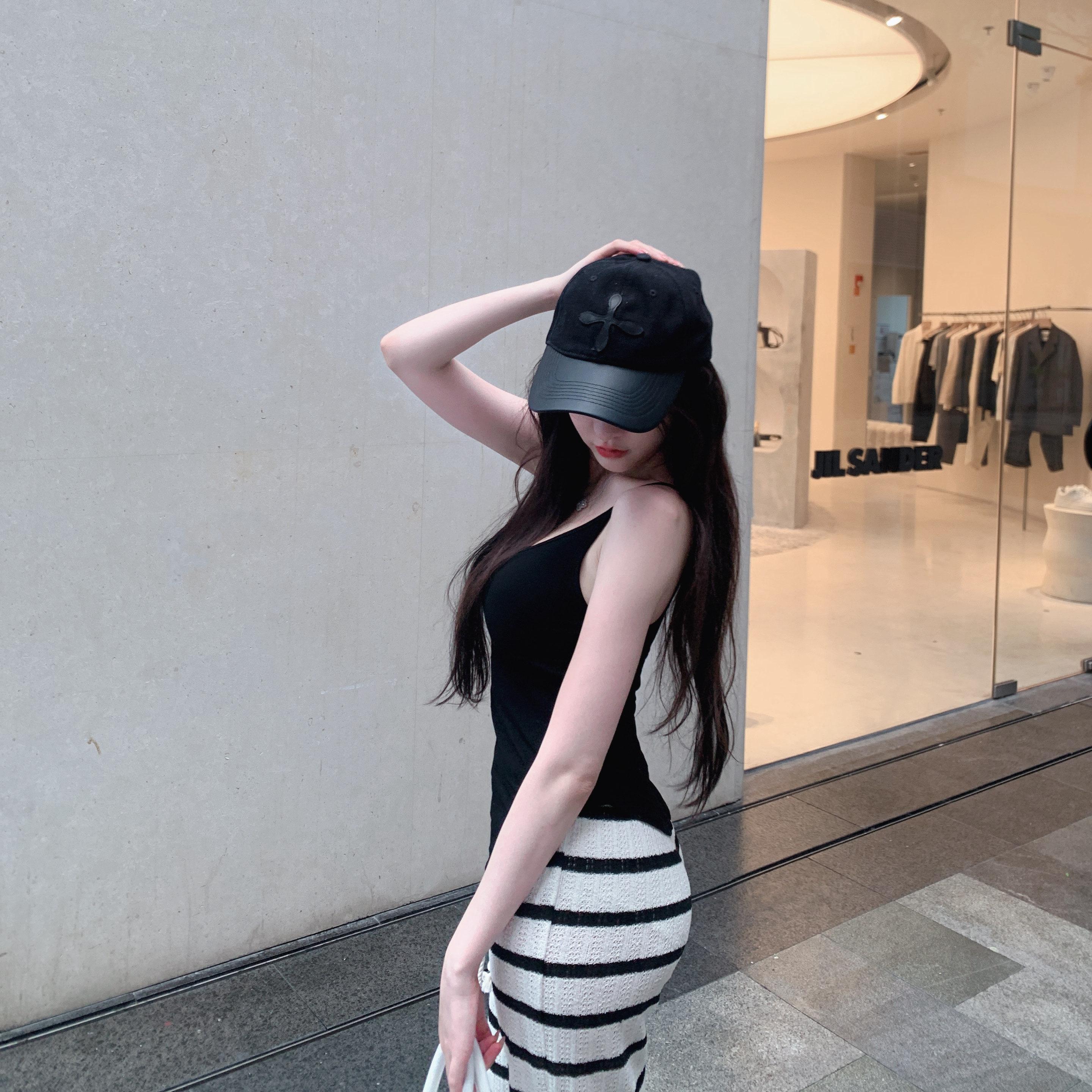 Nane南一自制款 极简Row风 修身弧形小吊带带胸垫+条纹百搭长裤