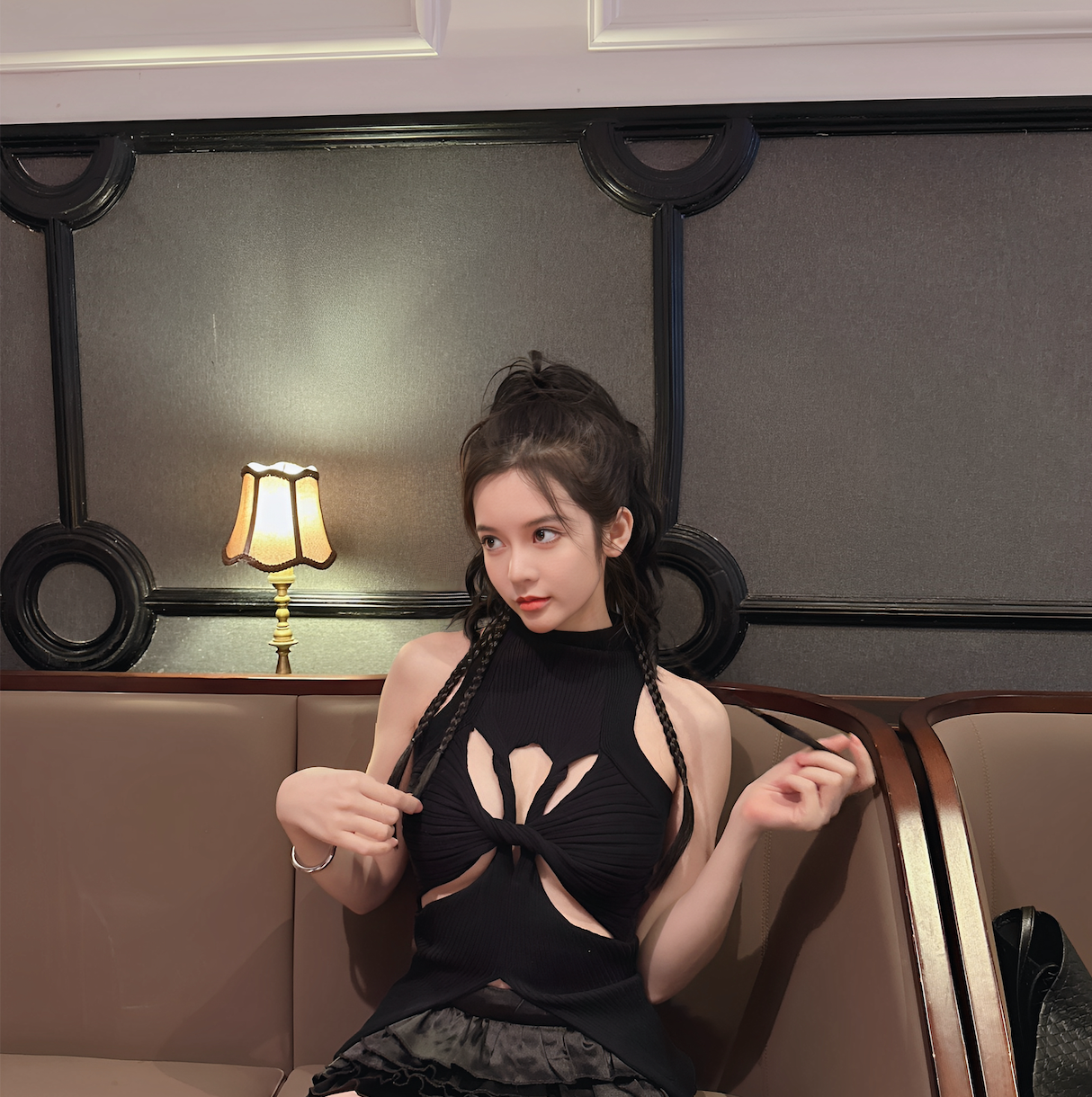 Nane南一自制款 甜辣风小复古高级感设计纽结镂空上衣+蓬蓬蛋糕裙