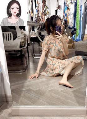 私定法式真丝顺纡绉减龄一字肩带袖子宽松设计连衣裙温柔的美度假