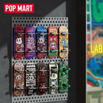 现货秒发官方正品泡泡玛特 The Monsters精灵玩具 labubu手指滑板