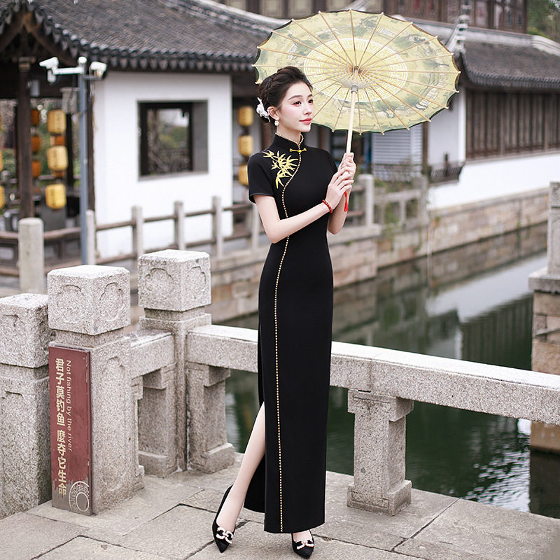 新中式改良黑色旗袍女2026新款巨好看复古气质高端礼仪走秀演出服
