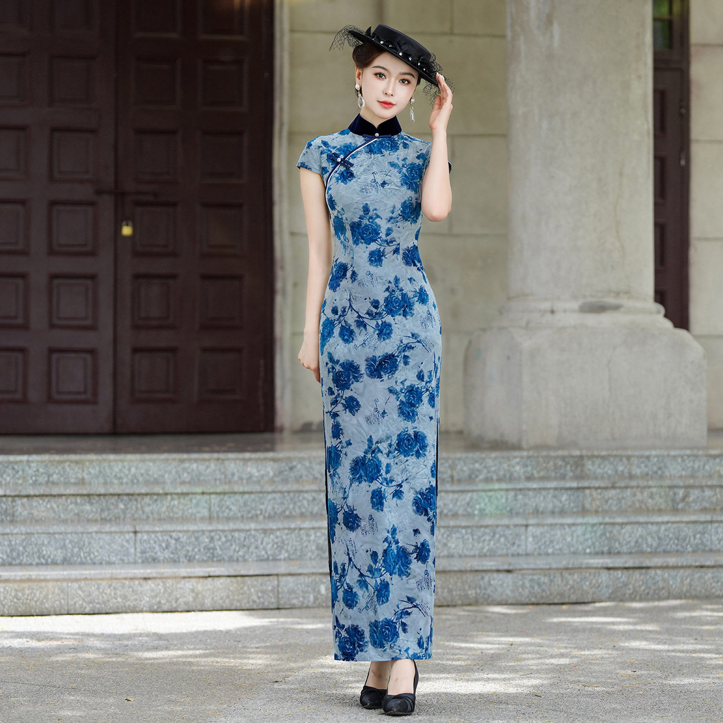 绝美新中式蓝色旗袍裙2026新款复古改良修身礼仪舞蹈演出走秀长款
