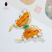 衣锦媚行s925银镀金黄翡翠蝴蝶胸针吊坠女原创设计镶嵌宝石胸饰