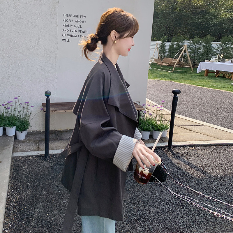 2025秋季新款韩系复古轻熟风PU皮风衣外套女咖色格纹拼接淡人上衣,女装风衣,浙宝185