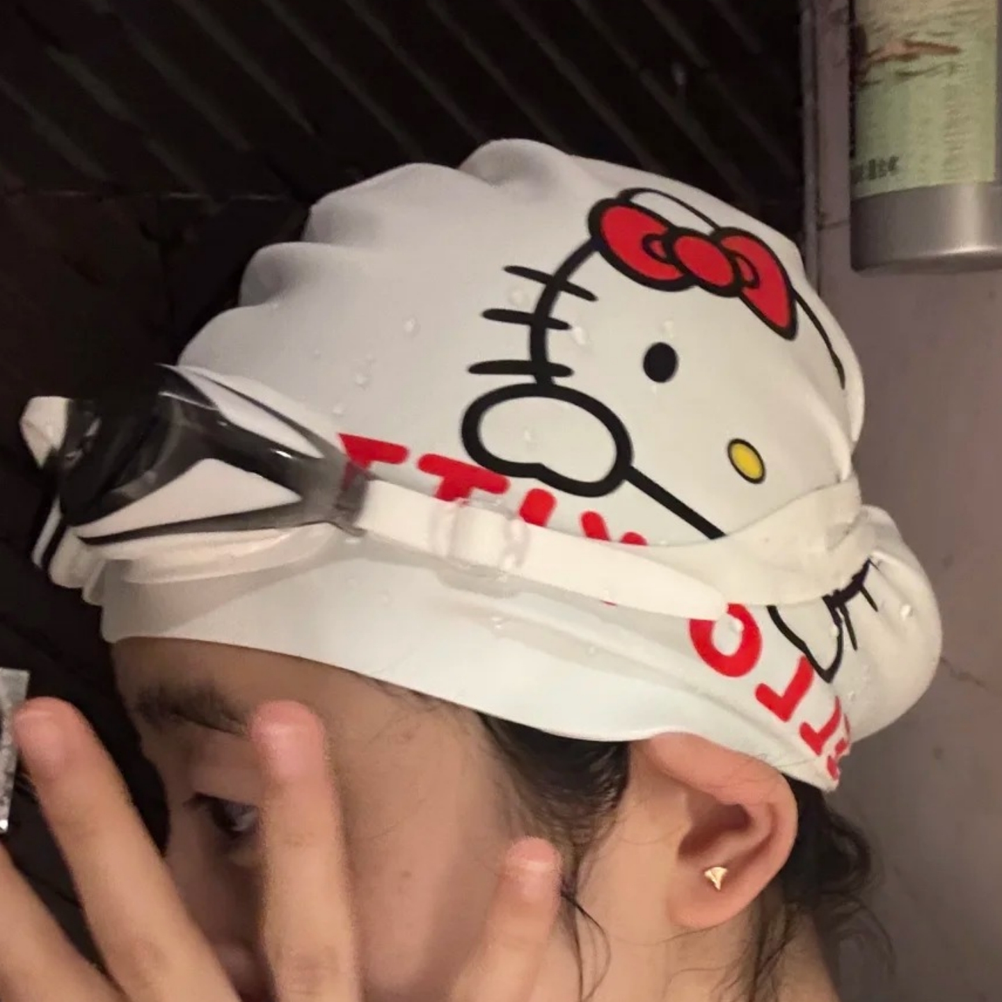 hellokitty泳帽女款不勒
