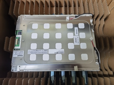夏普10.4寸液晶屏LQ104V1DG21
