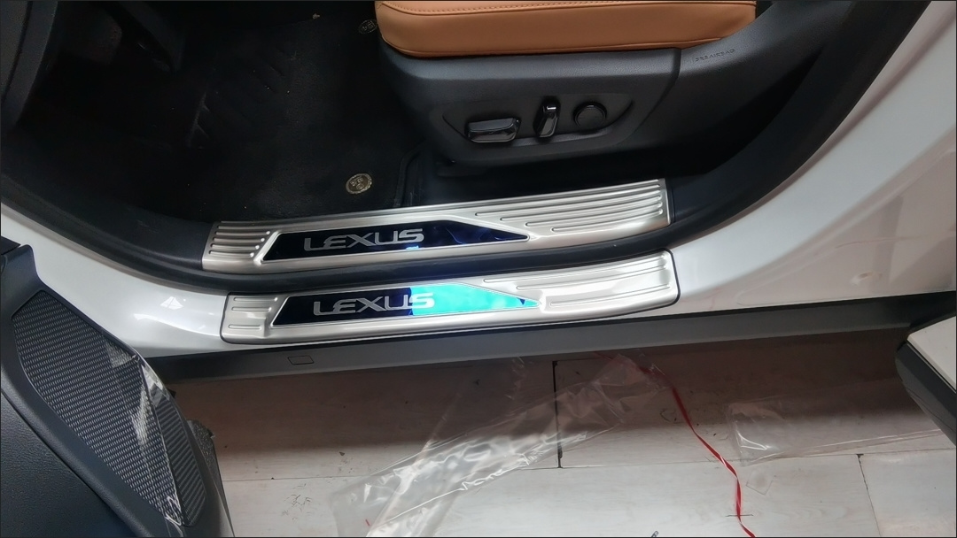 23-25年雷克萨斯RX350H迎宾踏板RX350不锈钢门槛条车身改装饰条