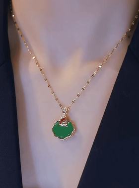 新中式国潮风绿色平安锁吊坠项链轻奢气质精致时尚小众锁骨链颈链