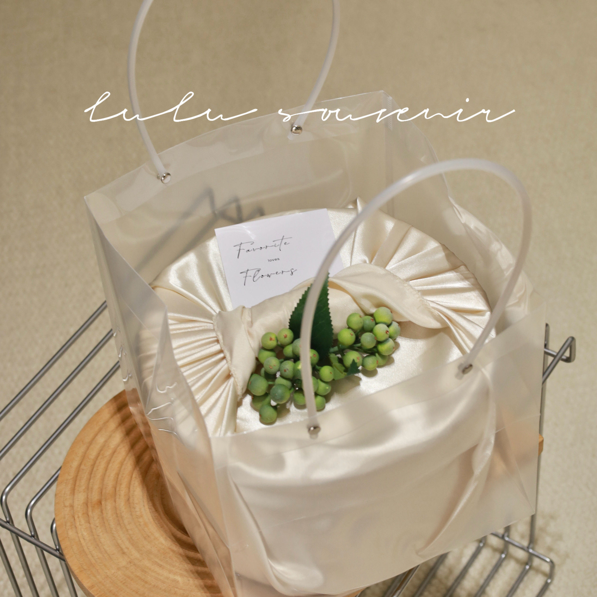 伴手礼结婚伴娘圆盒实用手提丝绸礼盒高级感小众生日礼物高颜值