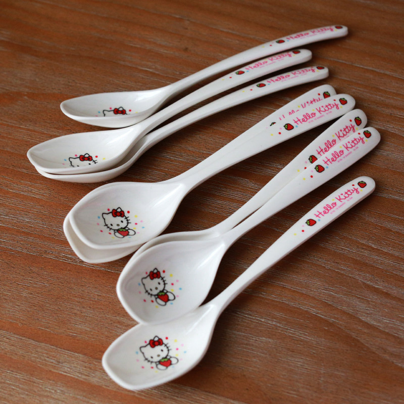 日本 hellokitty儿童勺子宝宝家用卡通辅食小孩吃饭勺餐具