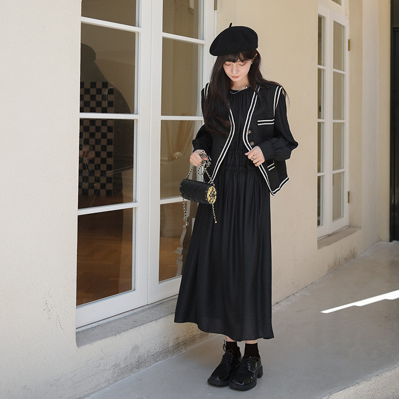 黑色赫本风连衣裙套装女2025春秋新款法式设计感小香风马甲两件套,女装套装/套裙,浙宝257