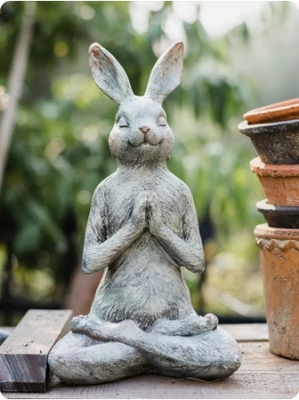 跨境瑜伽兔子杂货花园庭院装饰桌面摆件复古乡村童话乔迁礼品物