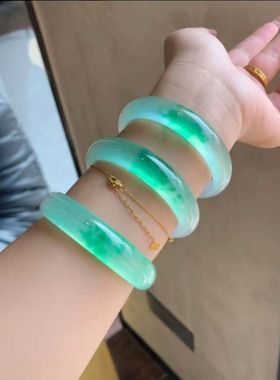 高冰非洲翠玉镯爆款独龙玉翡翠玉镯子飘绿花女时尚百搭正圈款镯子