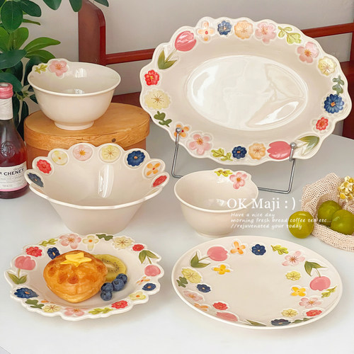 陶瓷高颜值浮雕花卉甜品盘