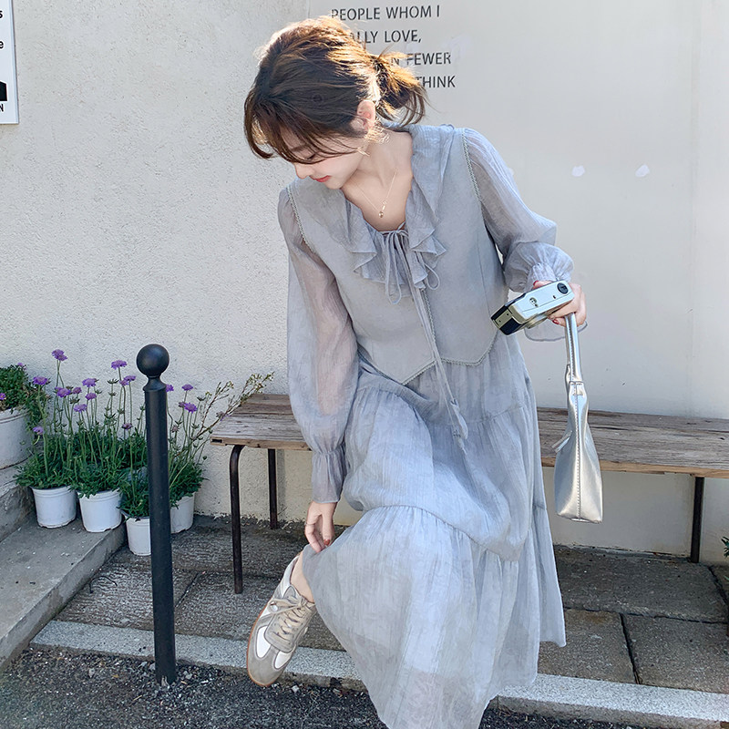 2025春夏新款淡蓝色法式浪漫荷叶领连衣裙子马甲女性气质时尚套装