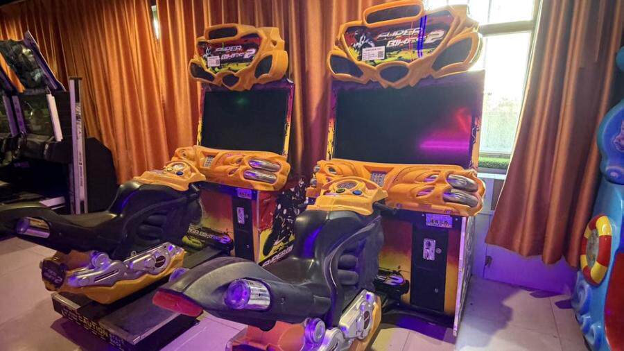 3月9日巴音郭楞游戏机设备一批（包括影音设备）网络拍卖公告