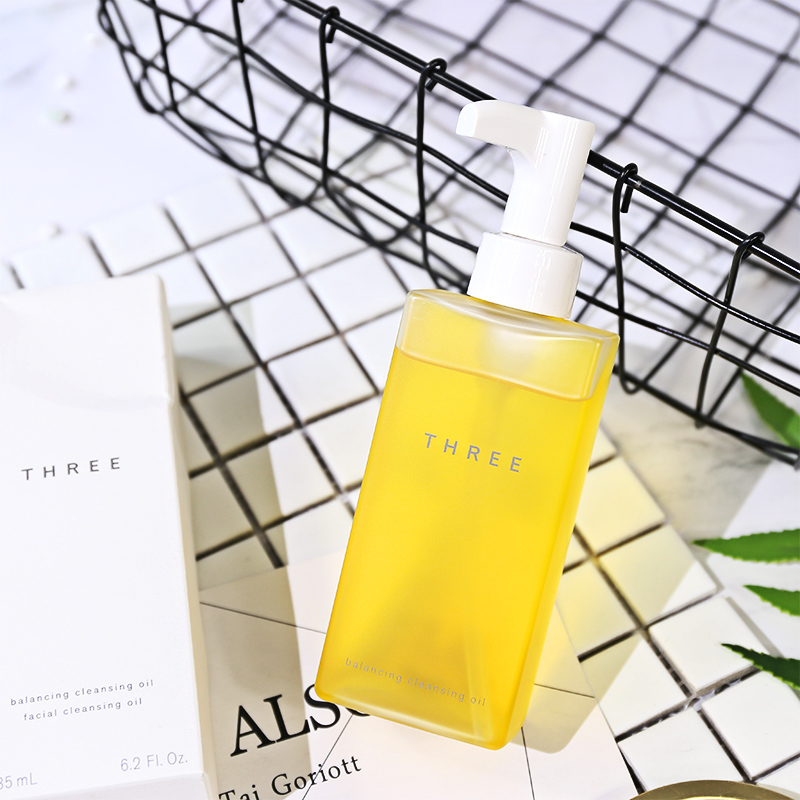 three深层清洁卸妆油现货新版