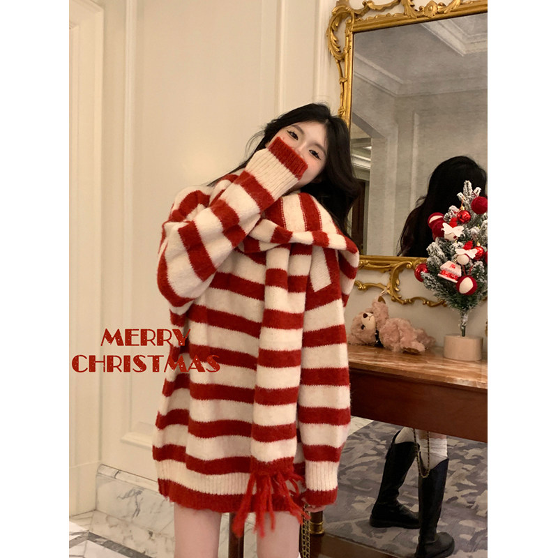 宽松慵懒风圣诞节红色条纹毛衣女秋冬高级感中长款V领针织衫上衣