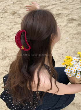 安可拉红色小狗镂空抓夹女