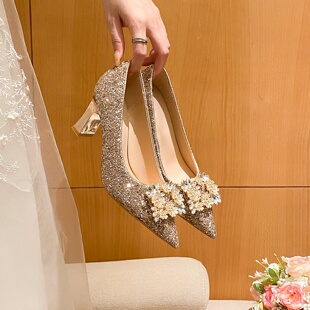 香槟色婚鞋女秀禾主婚纱两穿新娘鞋配晚礼服高跟鞋伴娘水晶鞋大码