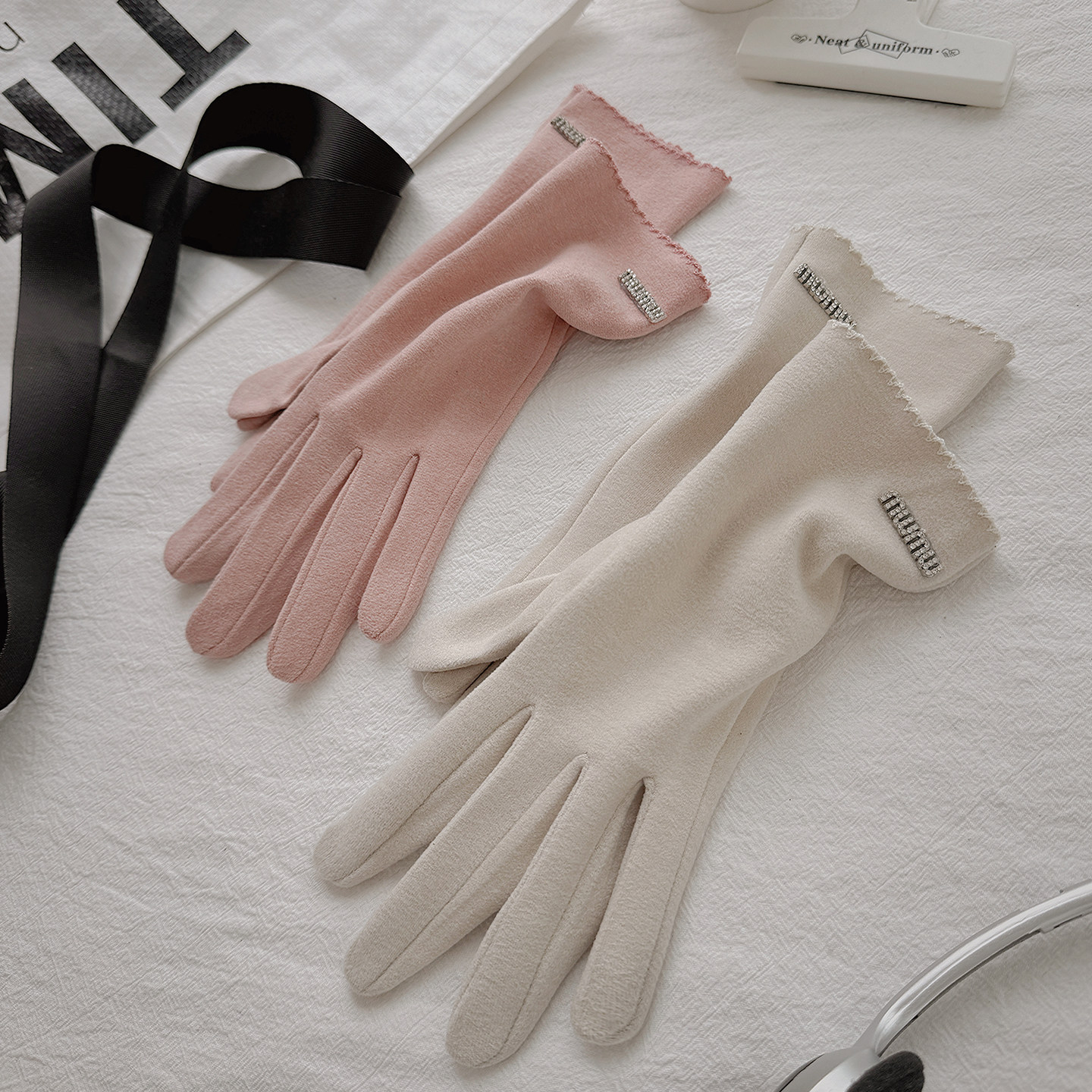 手套女春秋保暖骑车开车德绒