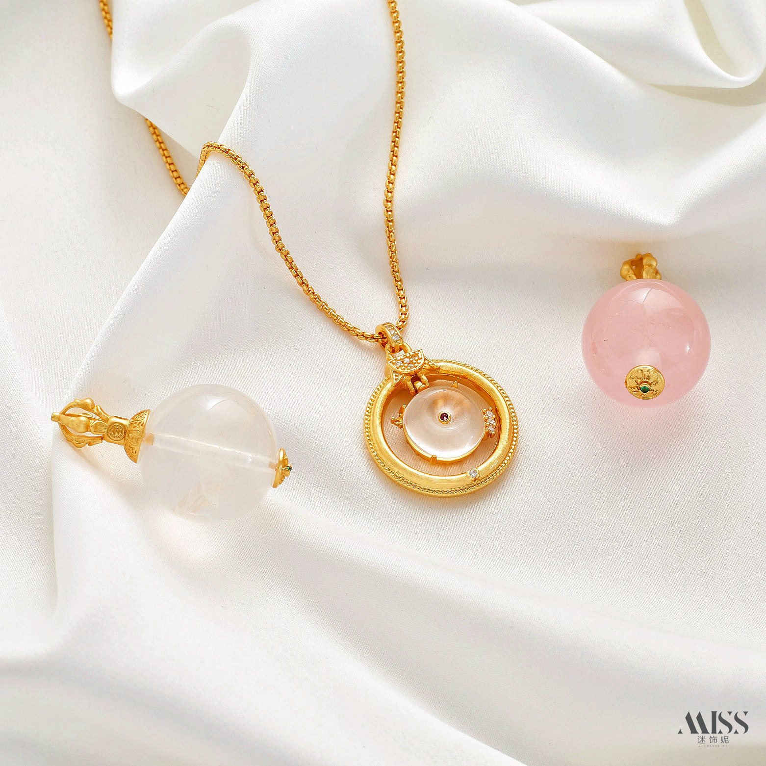 镀24K保色真金天然粉晶白幽灵圆珠水沫玉吊坠diy圆蛇万能项链配件,饰品/流行首饰/时尚饰品新,项坠/吊坠,淘宝优惠券,粉丝福利购,淘宝优惠卷