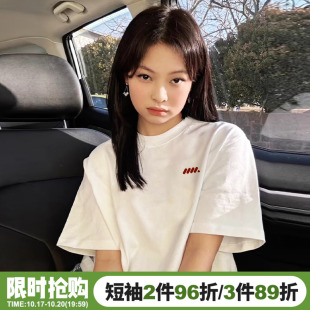 2026夏季新款设计感超火白色正肩t恤女短袖美式学院风宽松上衣潮