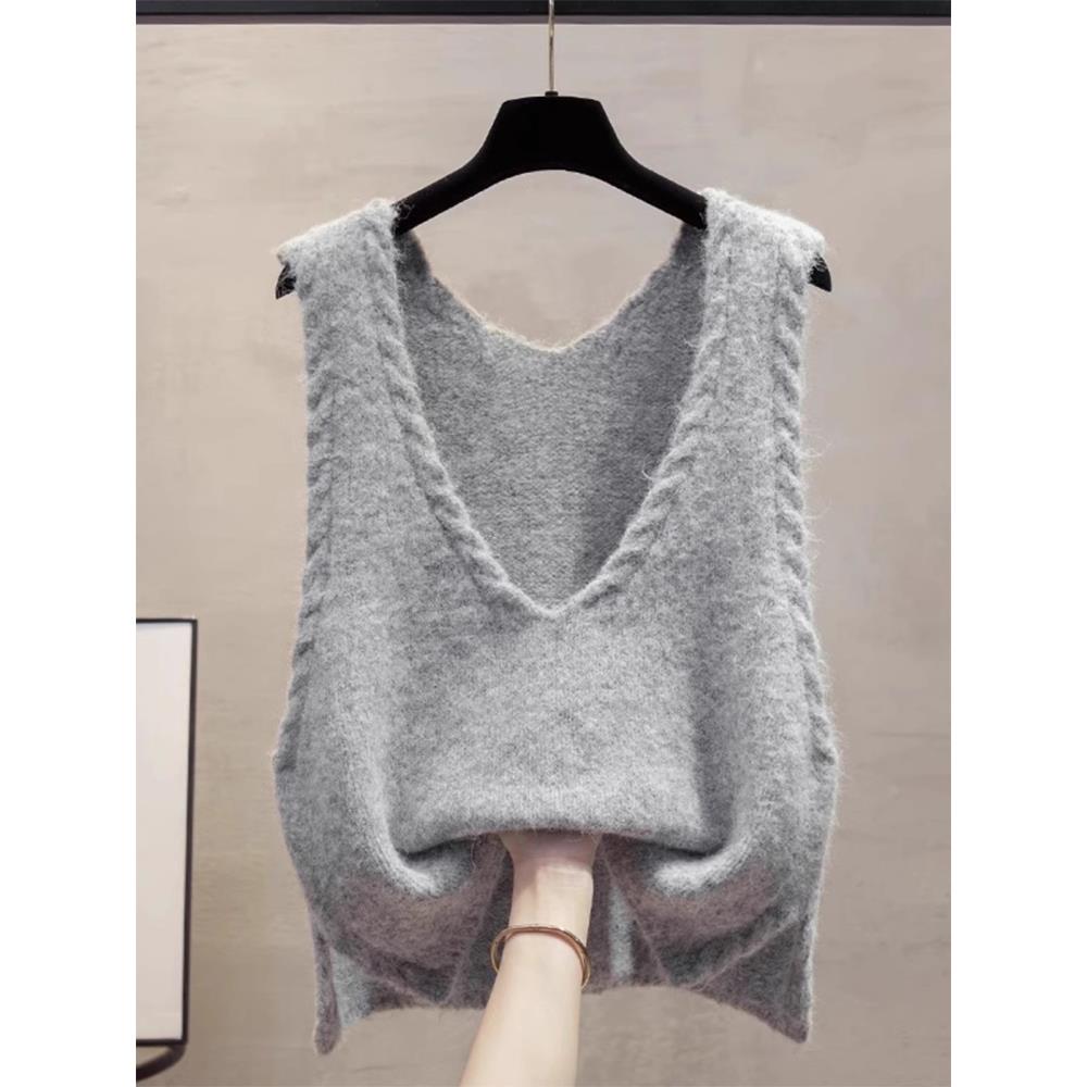 秋冬花双v领针织马甲背心女2025新款宽松外穿马夹叠穿毛衣坎1023r