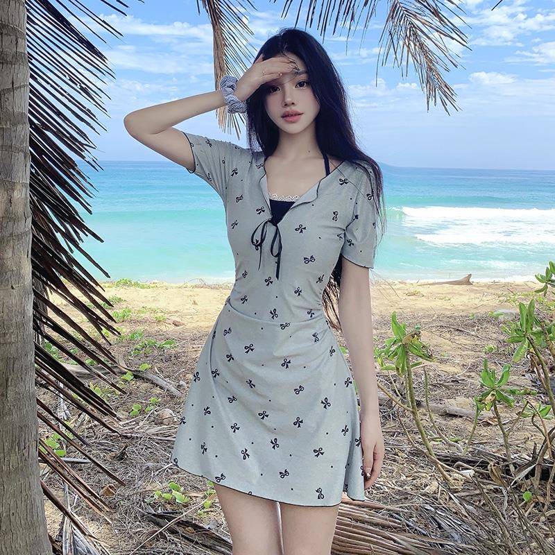 欲蝴蝶结法式大码泳衣女连体裙少女遮肉保守微胖显瘦游泳装0930z