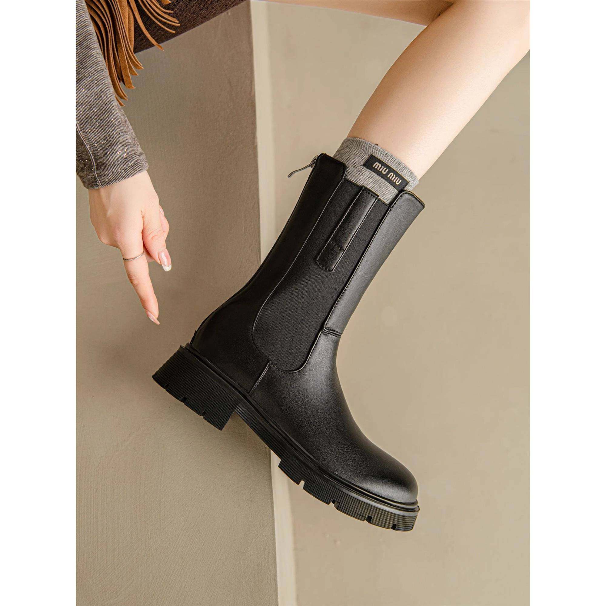 大码女靴子41到43短靴女鞋厚底42平底33马丁靴40春秋冬季新0120r,女鞋,时装靴,淘宝优惠券,粉丝福利购,淘宝优惠卷