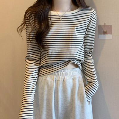 港味复古撞色条纹修身长袖T恤女2026春季休闲圆领正肩打底01232e
