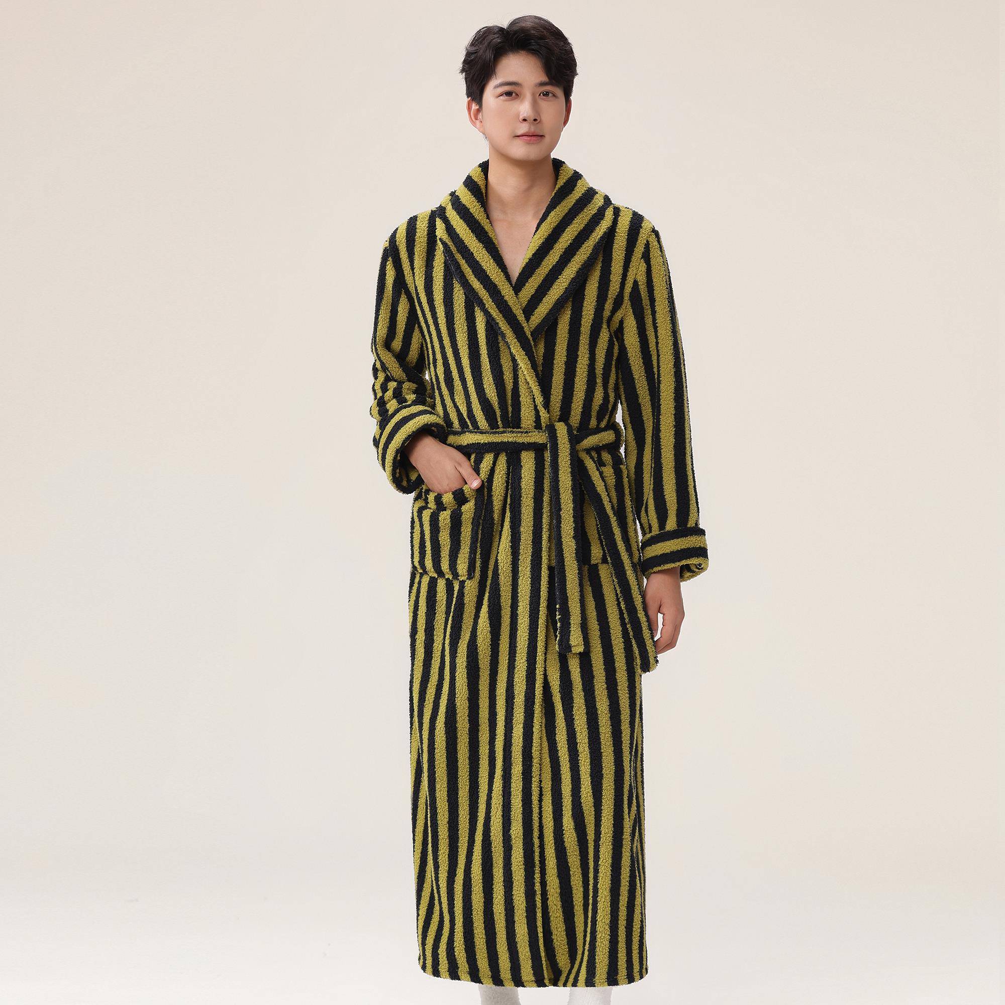 秋冬珊瑚绒睡袍女加绒加厚秋冬法兰绒浴袍条纹家居服2025新1009c