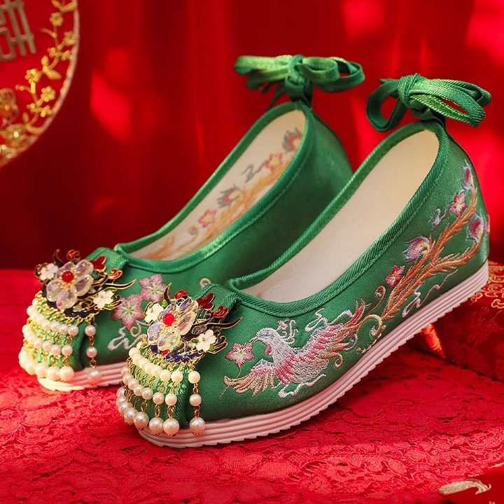 绿色婚鞋原创汉服婚鞋手工刺绣古风明制婚礼绣鞋中式古装秀禾婚鞋,女鞋,传统布鞋,淘宝优惠券,粉丝福利购,淘宝优惠卷