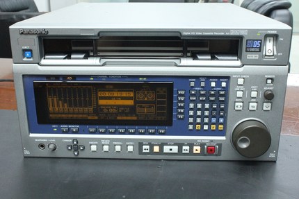 3台松下高清AJ-HD3700H、AJ-HD3000B录像机松下D5编辑机D3磁带