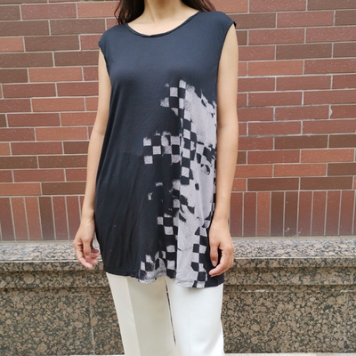 柔软舒适摇滚风混搭叠穿