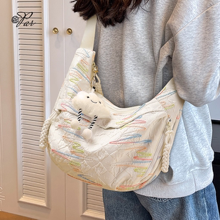 包包女式2026新款女包百搭帆布包通勤斜挎单肩包大容量新月包