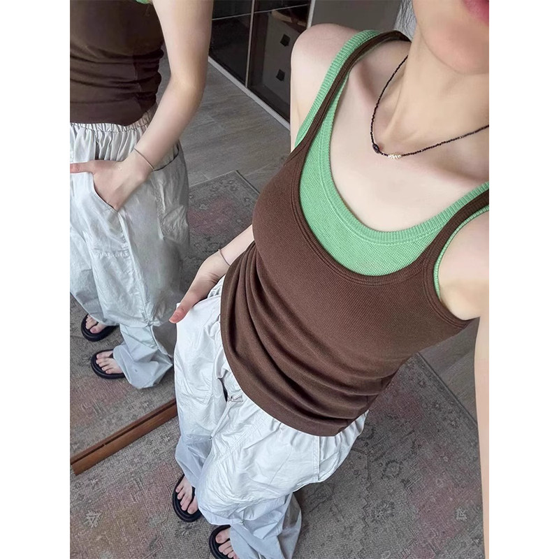吊带背心女外穿夏季法式设计感撞色遮副乳修身无袖内搭两件套上衣图片
