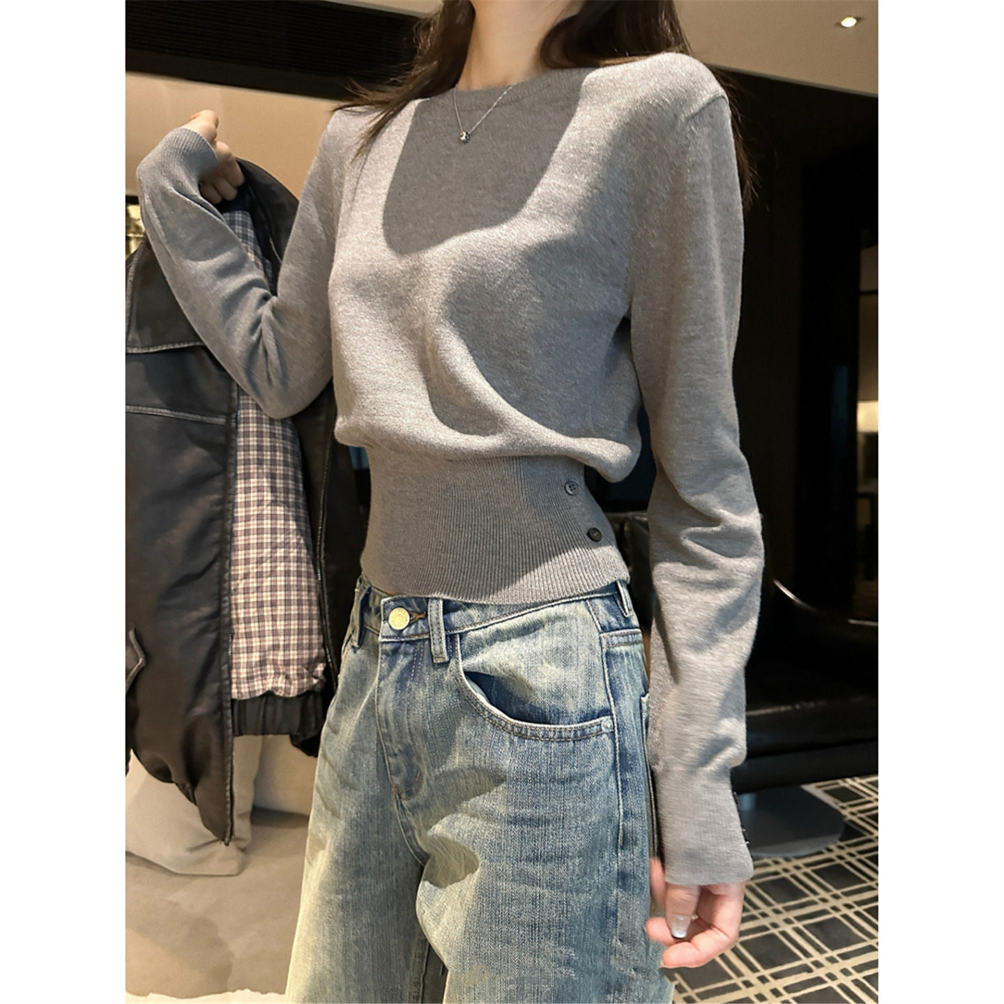 2026新款韩系短款灰色针织衫毛衣女春秋冬修身内搭打底衫掐腰上衣,女装/女士精品,毛针织衫,淘宝优惠券,粉丝福利购,淘宝优惠卷