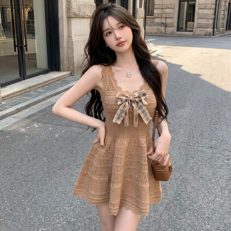 辣妹风v领无袖蕾丝拼接针织背心裙夏季新款法式复古减龄连衣裙女图片