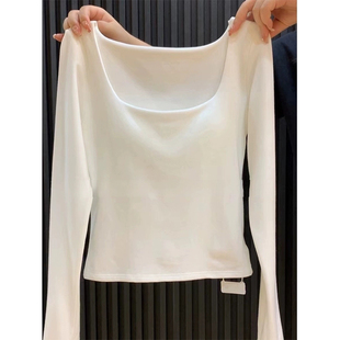 春秋薄款法式方领内搭白色t恤女长袖百搭修身短款德绒打底衫上衣