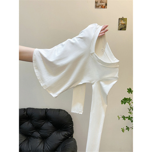 白色内搭t恤女长袖春秋冬2026新款百搭修身短款小个子打底衫上衣