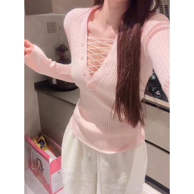 早秋季性感v领辣妹修身显瘦长袖打底针织衫上衣设计感毛衣女内搭