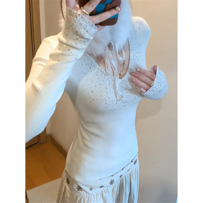 白色烫钻亮闪闪v领长袖针织打底衫女春秋季毛衣内搭修身紧身上衣