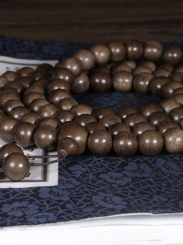 MU YI TANG BAO  하이난 오래된 소재 침향 팔찌 108 남성과 여성의 나무 부처님 비즈 팔찌 천연 묵주
